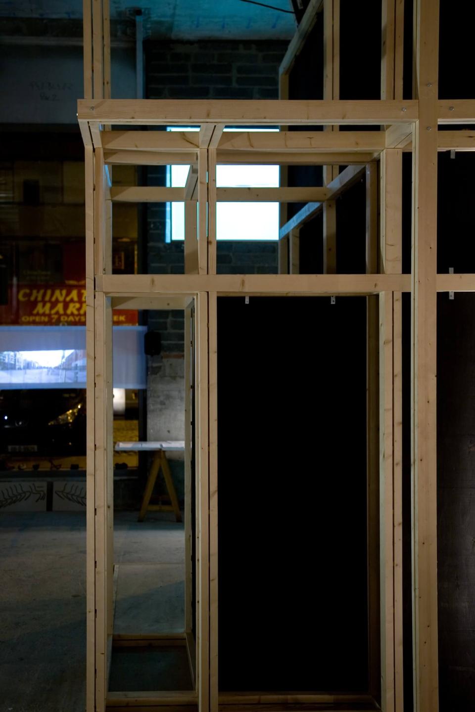 Steve Larkin Architects - Sounding Boxes 00 SB EXHIB04